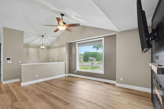 32190 Pinedale Lane, Gobles, MI 49055