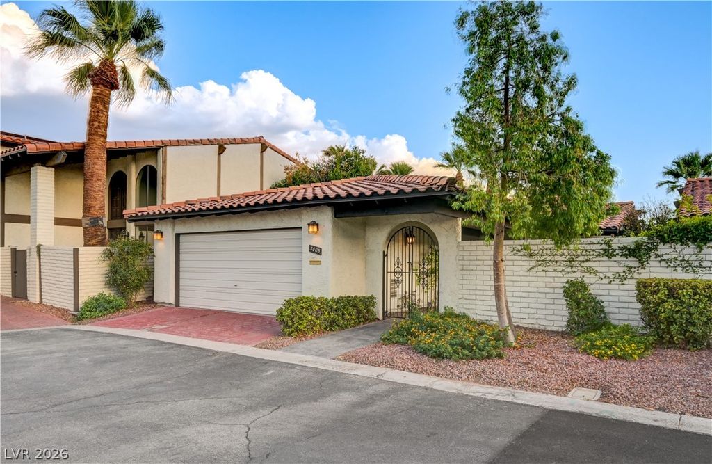 3005 Plaza De Rosa, Las Vegas, NV 89102 — photo 2