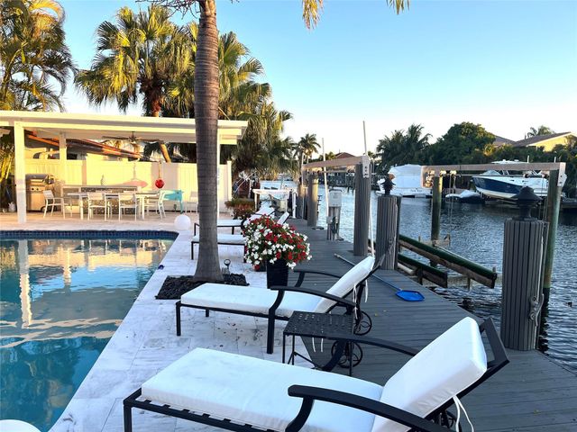 380 SE 12th Ave, Pompano Beach, FL 33060