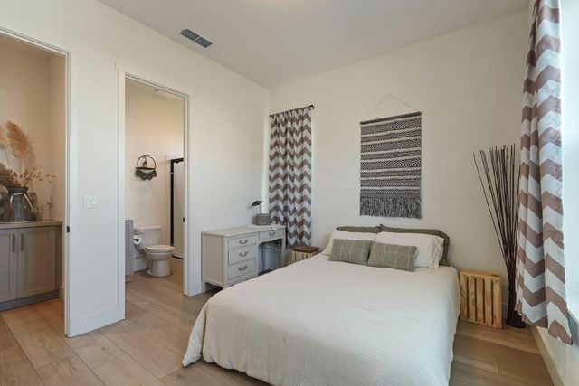 3242 Shrute Dr, Lathrop, CA 95330