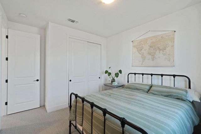 3242 Shrute Dr, Lathrop, CA 95330