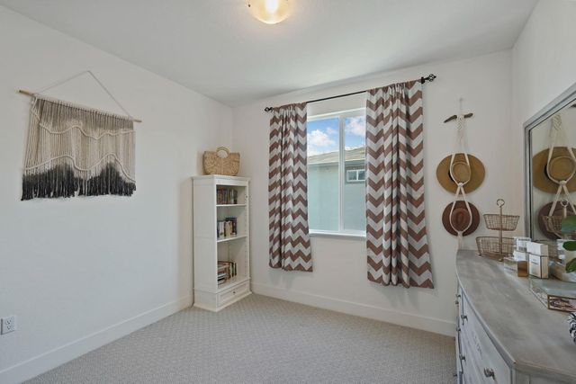 3242 Shrute Dr, Lathrop, CA 95330