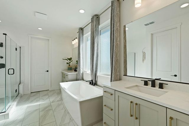 3242 Shrute Dr, Lathrop, CA 95330