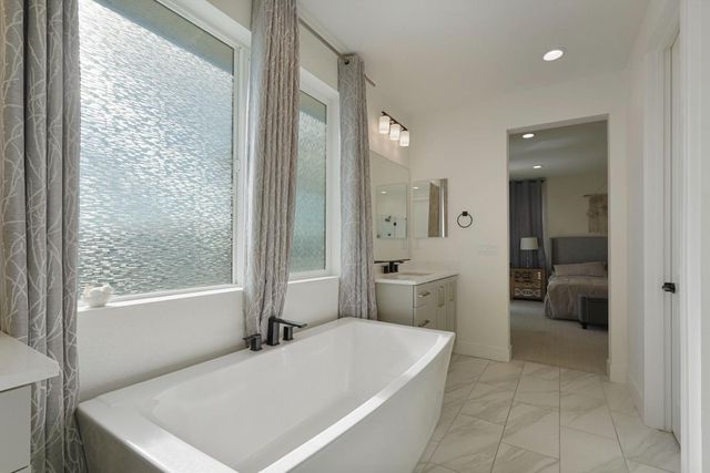 3242 Shrute Dr, Lathrop, CA 95330