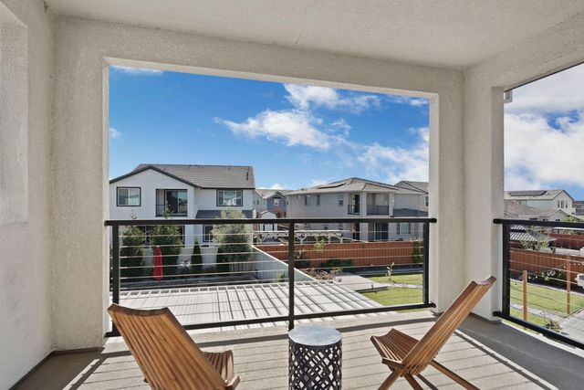 3242 Shrute Dr, Lathrop, CA 95330