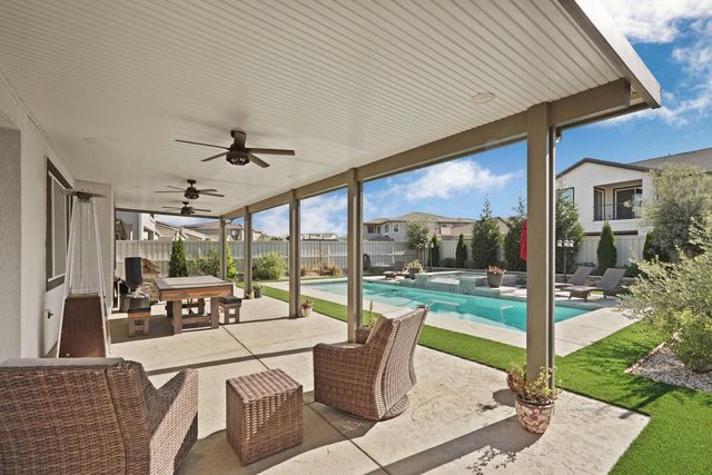 3242 Shrute Dr, Lathrop, CA 95330