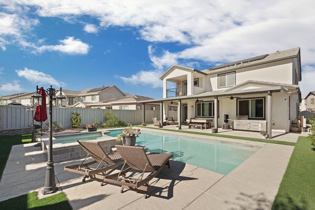 3242 Shrute Dr, Lathrop, CA 95330