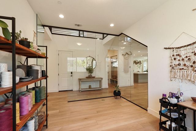 3242 Shrute Dr, Lathrop, CA 95330