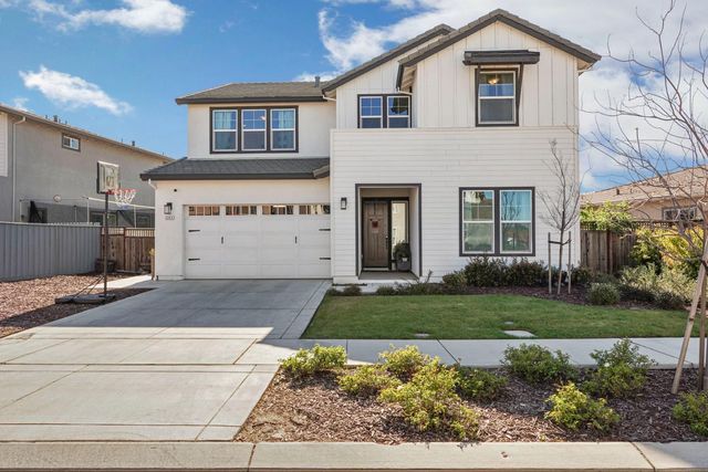 3242 Shrute Dr, Lathrop, CA 95330