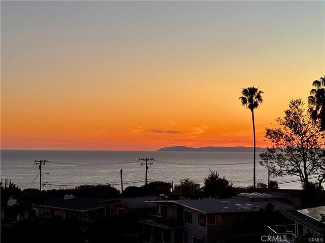 2155 Temple Hills, Laguna Beach, CA 92651