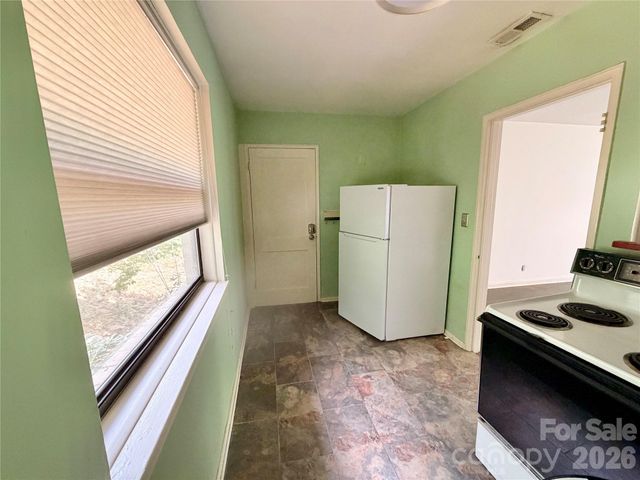615 Biltmore Avenue W-3, Asheville, NC 28803