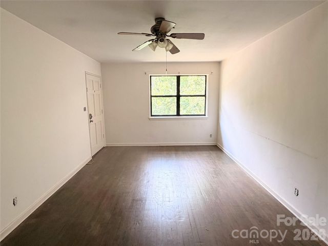 615 Biltmore Avenue W-3, Asheville, NC 28803