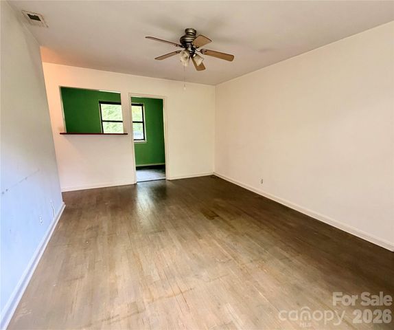 615 Biltmore Avenue W-3, Asheville, NC 28803