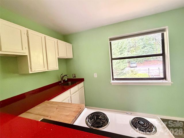 615 Biltmore Avenue W-3, Asheville, NC 28803