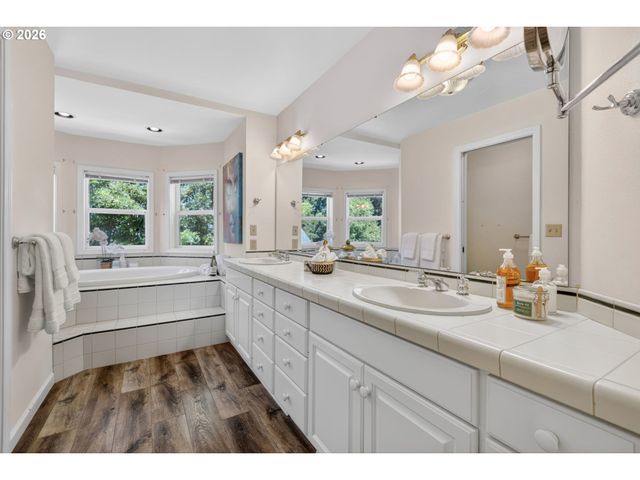 2669 AUGUSTA St, Eugene, OR 97403