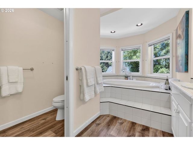 2669 AUGUSTA St, Eugene, OR 97403