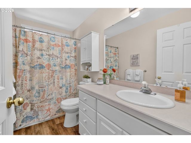 2669 AUGUSTA St, Eugene, OR 97403