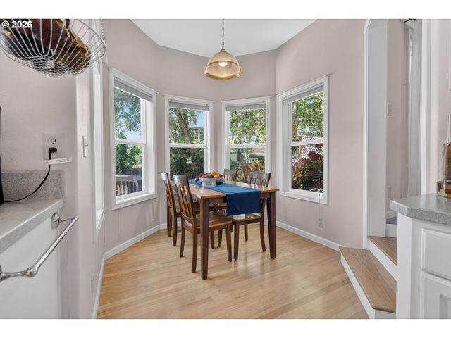 2669 AUGUSTA St, Eugene, OR 97403
