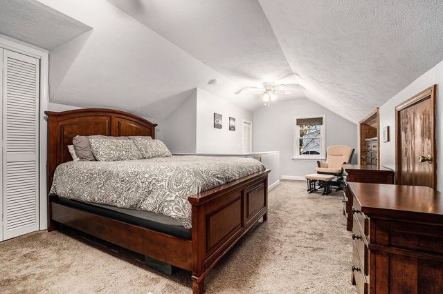 1711 W Clinton Street, Goshen, IN 46526