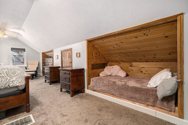 1711 W Clinton Street, Goshen, IN 46526