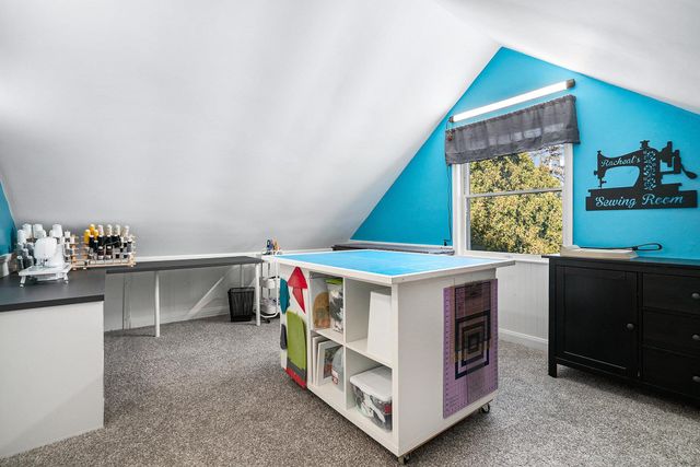 1711 W Clinton Street, Goshen, IN 46526