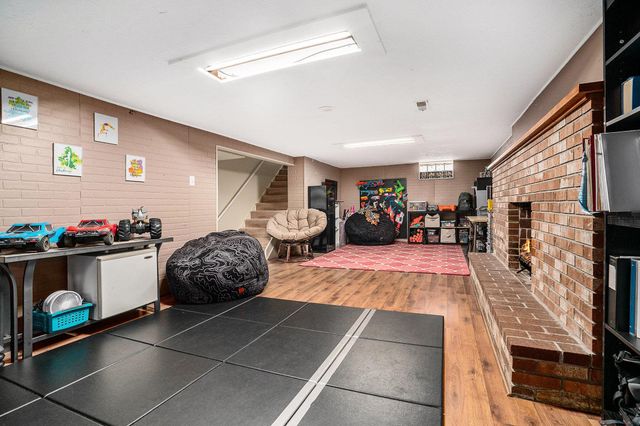 1711 W Clinton Street, Goshen, IN 46526