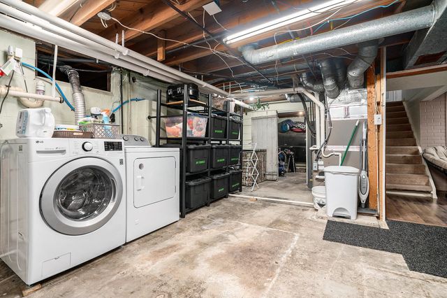 1711 W Clinton Street, Goshen, IN 46526