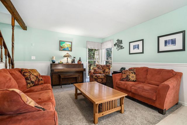 1711 W Clinton Street, Goshen, IN 46526