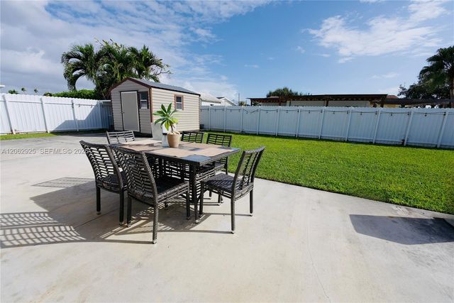 14515 SW 105th Court 0, Miami, FL 33176