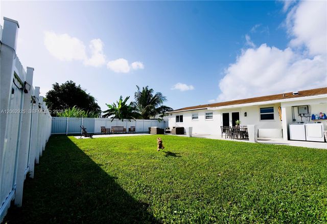 14515 SW 105th Court 0, Miami, FL 33176