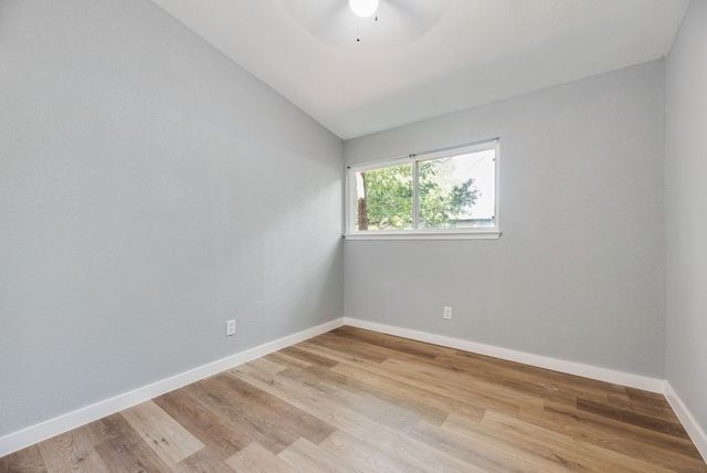 1512 Sherman Street, Arlington, TX 76012