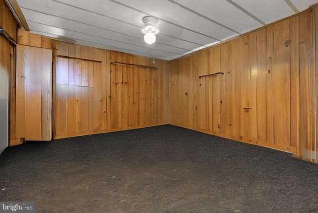 16 HOLLY CT, Mays Landing, NJ 08330