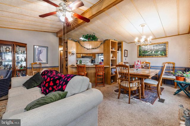 16 HOLLY CT, Mays Landing, NJ 08330