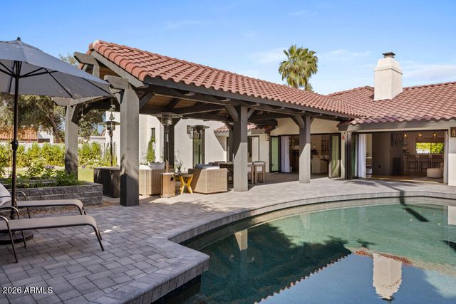 9627 E Gold Dust Avenue, Scottsdale, AZ 85258