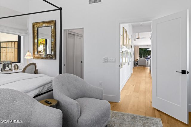 9627 E Gold Dust Avenue, Scottsdale, AZ 85258