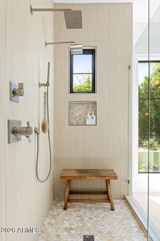 9627 E Gold Dust Avenue, Scottsdale, AZ 85258