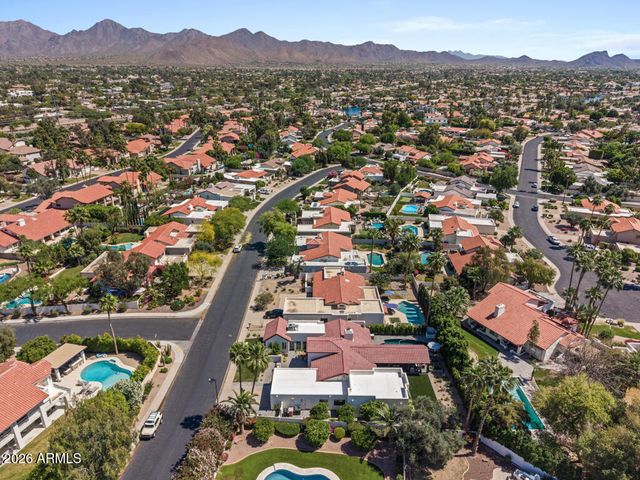 9627 E Gold Dust Avenue, Scottsdale, AZ 85258