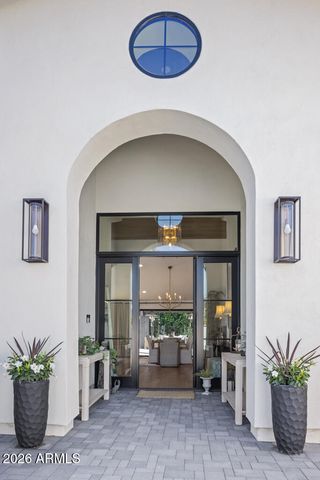 9627 E Gold Dust Avenue, Scottsdale, AZ 85258