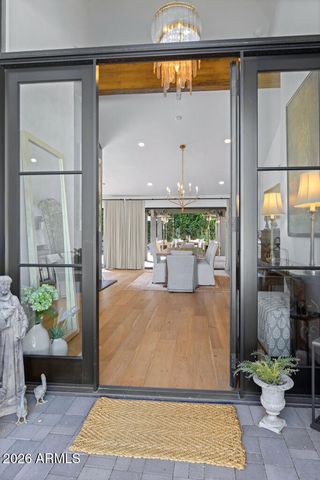 9627 E Gold Dust Avenue, Scottsdale, AZ 85258