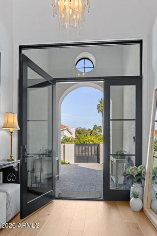 9627 E Gold Dust Avenue, Scottsdale, AZ 85258