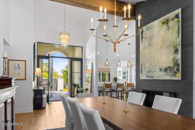 9627 E Gold Dust Avenue, Scottsdale, AZ 85258