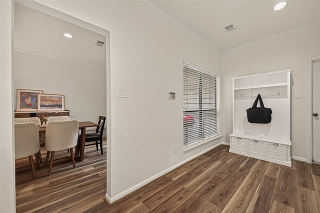 3330 Las Palmas Street 22, Houston, TX 77027