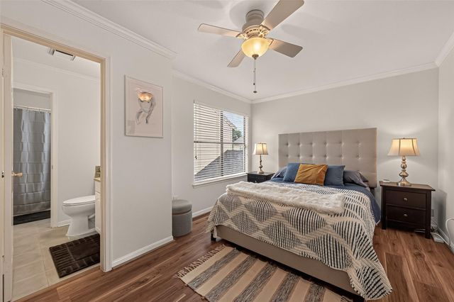 3330 Las Palmas Street 22, Houston, TX 77027