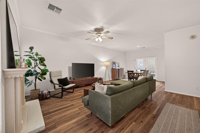 3330 Las Palmas Street 22, Houston, TX 77027
