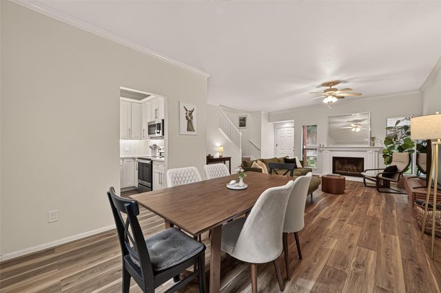 3330 Las Palmas Street 22, Houston, TX 77027