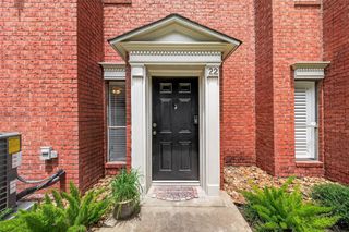 3330 Las Palmas Street 22, Houston, TX 77027