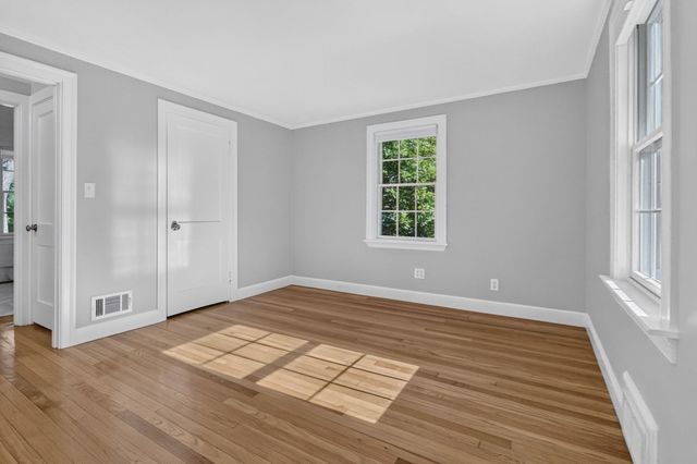119 Sylvan Rd, Needham, MA 02492