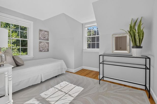 119 Sylvan Rd, Needham, MA 02492