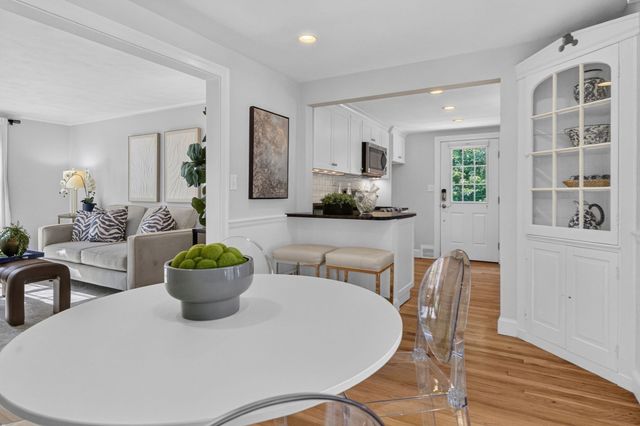 119 Sylvan Rd, Needham, MA 02492