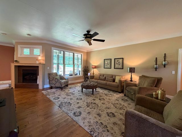 4120 Acorn Drive, Harrison, AR 72601